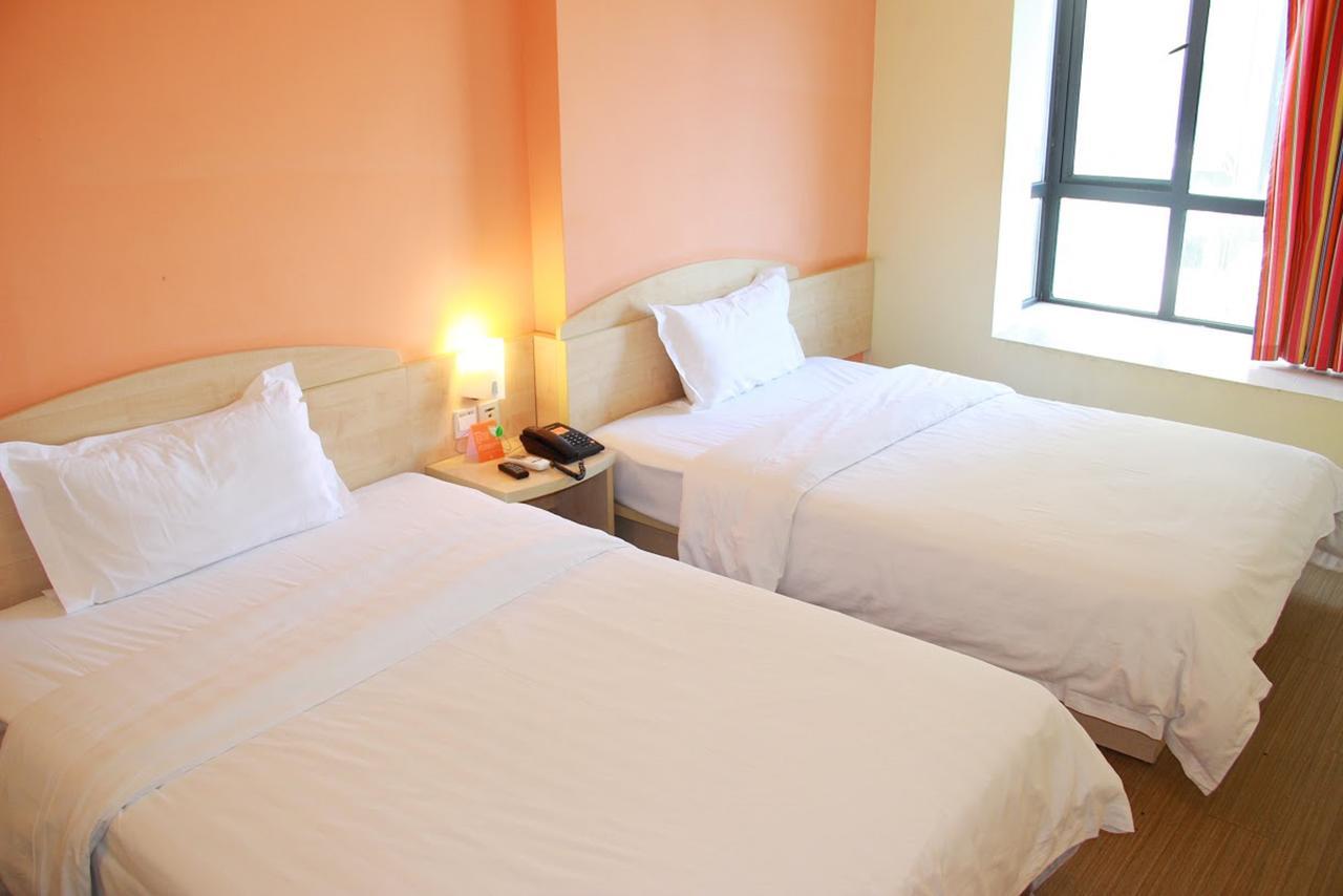7Days Inn Zhongshan San Xiang Market تشونغشان المظهر الخارجي الصورة